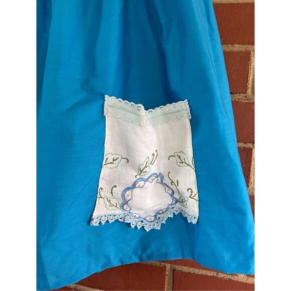 Vintage Style Plus Size Flower Skirt - Picture 3 of 5